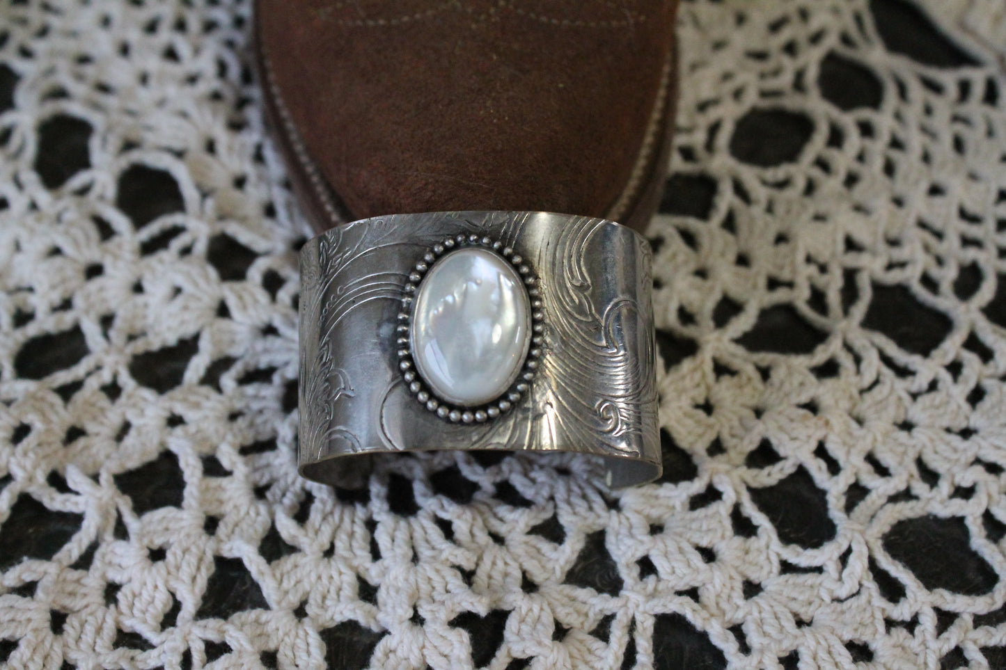 The Pearl Cuff *Pre-Order*