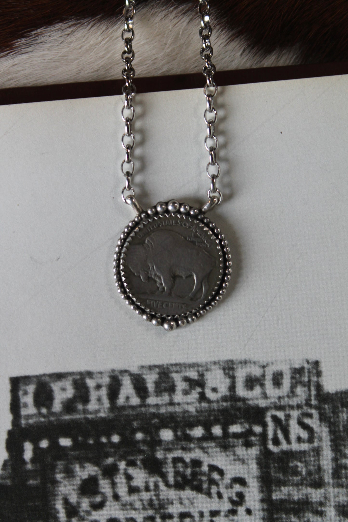 The Annie Necklace