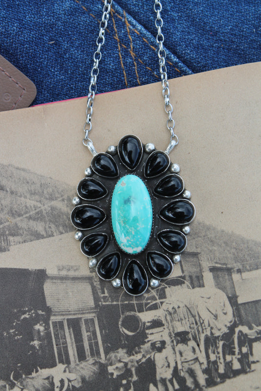 The Birdie Necklace