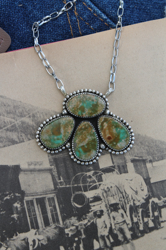 The Lily Necklace